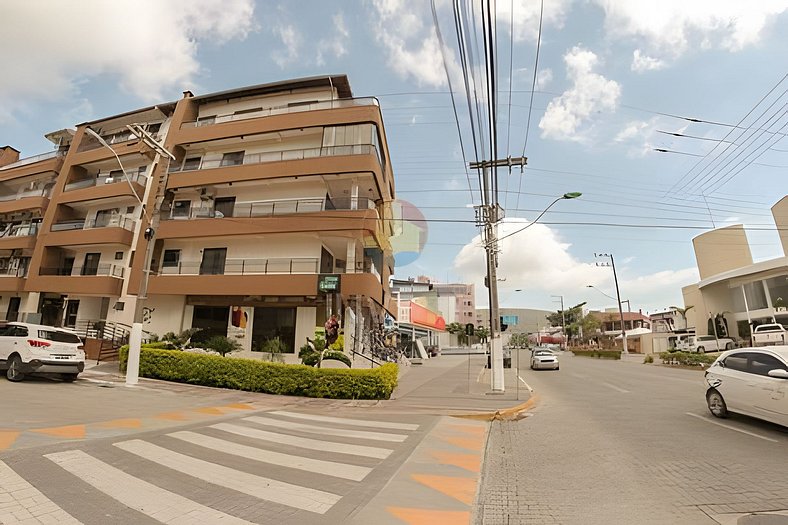 Aluguel Apto 4 quartos frente avenida de Bombas